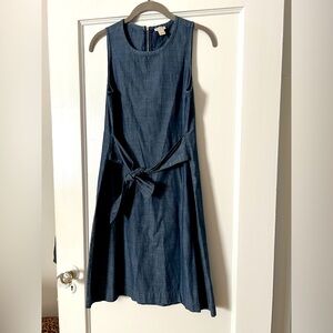 J. Crew factory tie waist light denim a line dress. Size 2.